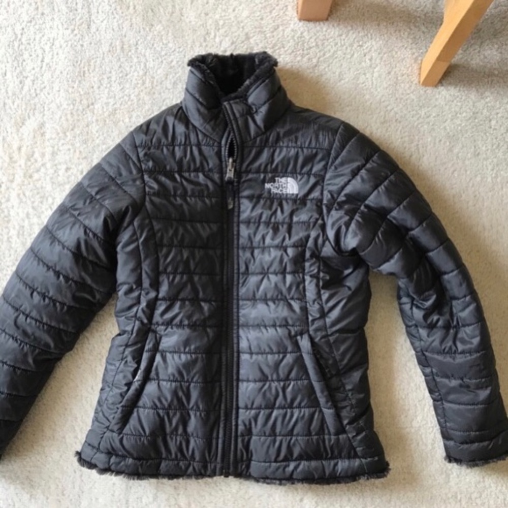 Girls medium mossbud reversible black north face